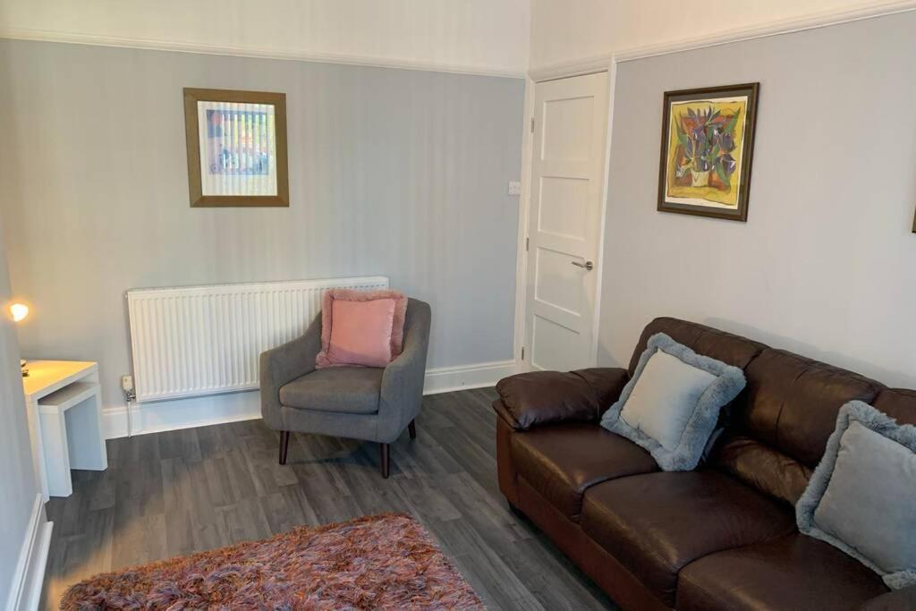 Modern Fully Refurbished 3 Bedroom Home Blackpool Extérieur photo